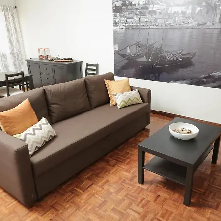 Guest Cedofeita Terrace شقة بورتو